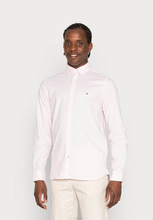 חולצת אוקספורד פלקס NX205784 ורוד כפור Tommy Hilfiger
