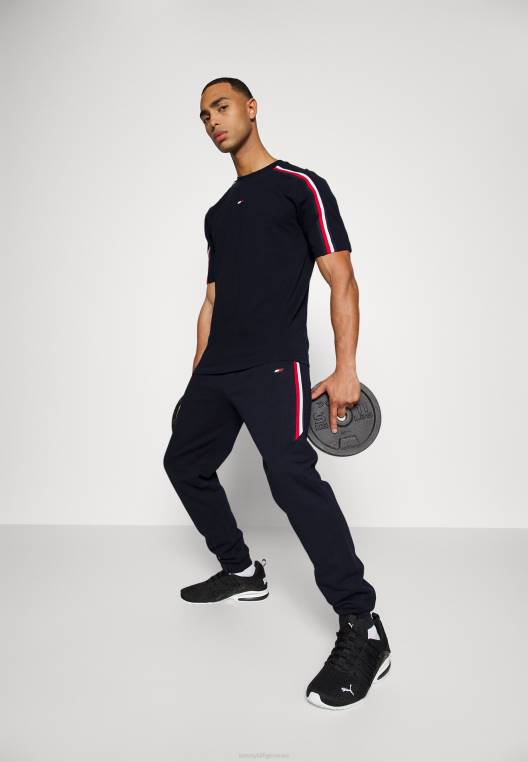 חולצת טי עם הדפס פסים גלובליים NX205808 שמיים מדבריים Tommy Hilfiger