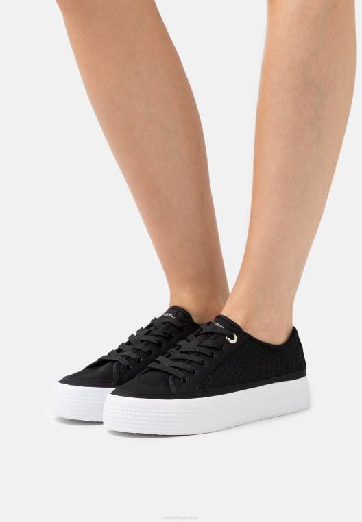 מאמנים חיוניים NX205858 שָׁחוֹר Tommy Hilfiger