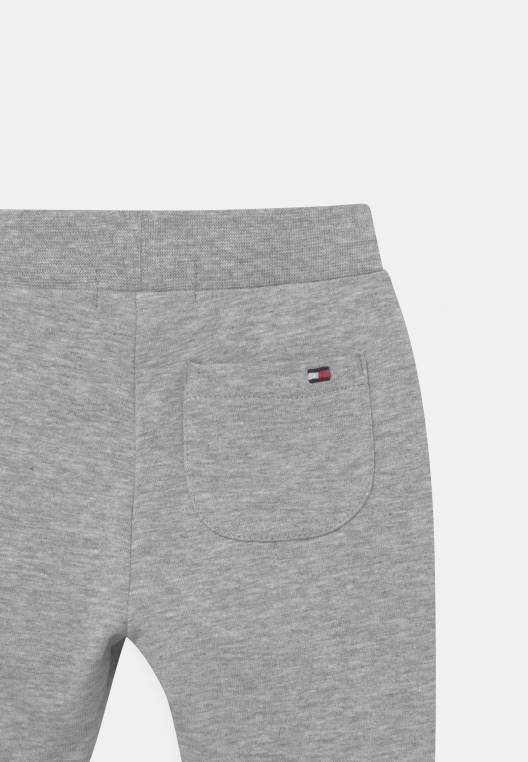 חליפת טרנינג חיונית לתינוק NX205866 אפור Tommy Hilfiger