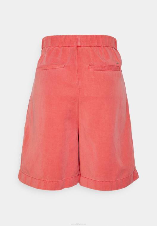 משיכה עם קפלים במכנסיים קצרים NX205903 אלמוג קריסטל Tommy Hilfiger