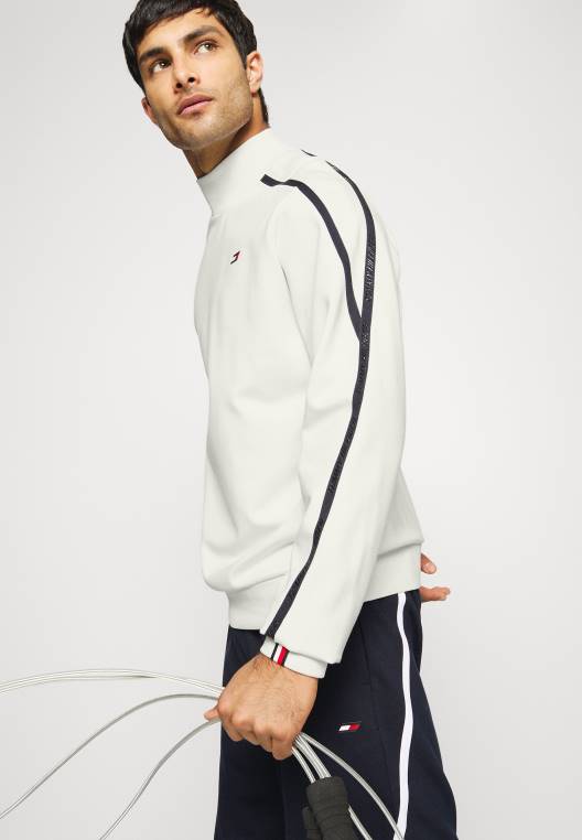 סווטשירט צללית צווארון מדומה לקצץ NX205919 שֶׁנהָב Tommy Hilfiger