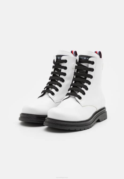 מגפונים עם שרוכים NX206352 לבן Tommy Hilfiger