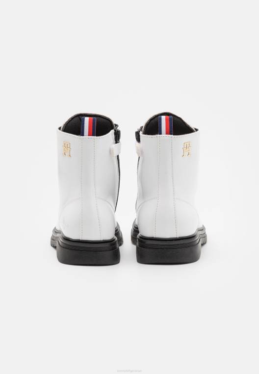מגפונים עם שרוכים NX206352 לבן Tommy Hilfiger