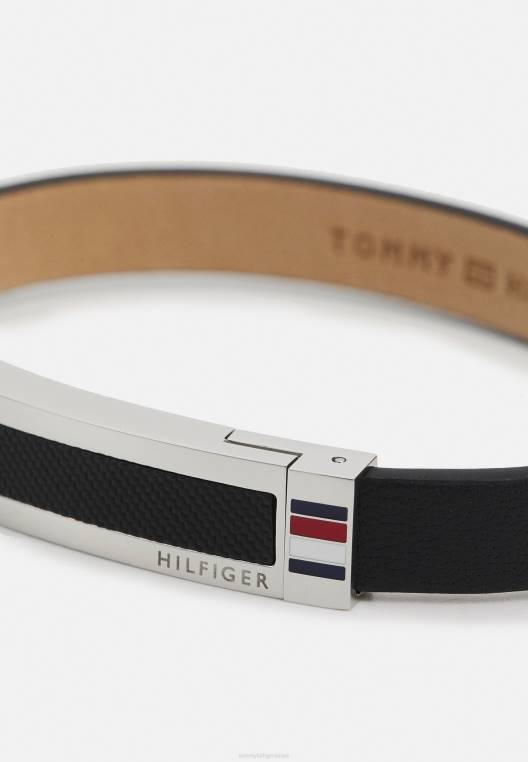 צמיד משפחתי בטקסטורה NX206397 בצבע שחור/כסף Tommy Hilfiger