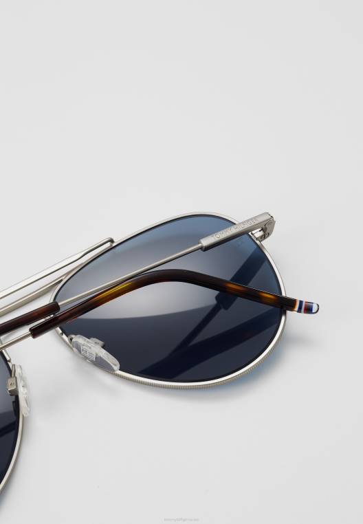 מישקפי שמש NX206415 בצבע כסף Tommy Hilfiger