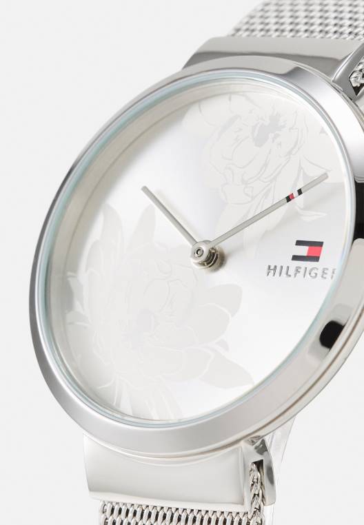 שעון ליבי NX206434 בצבע כסף Tommy Hilfiger