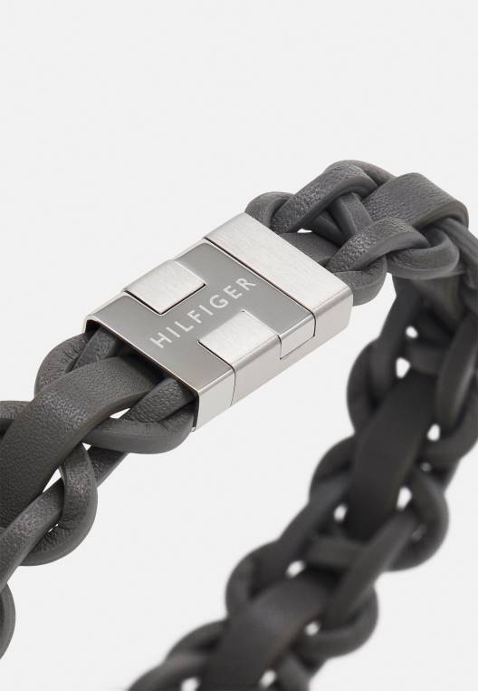 צמיד משפחתי קלוע מגנטי NX206491 בצבע אפור/כסף Tommy Hilfiger