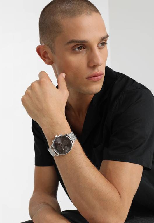 שעון כרונוגרף מזדמן למרדף NX206679 בצבע כסף/אפור Tommy Hilfiger