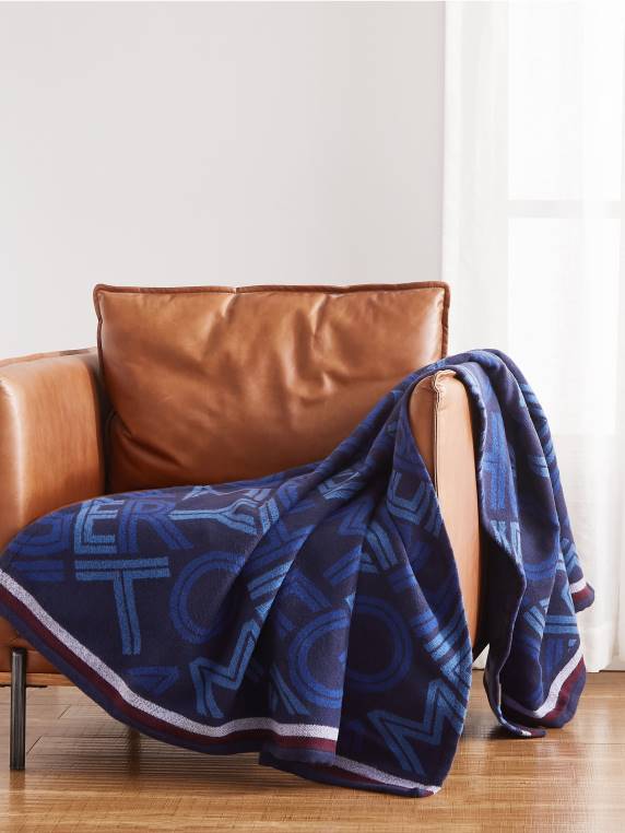 לזרוק סוג מרקם NX2067 כְּחוֹל Tommy Hilfiger