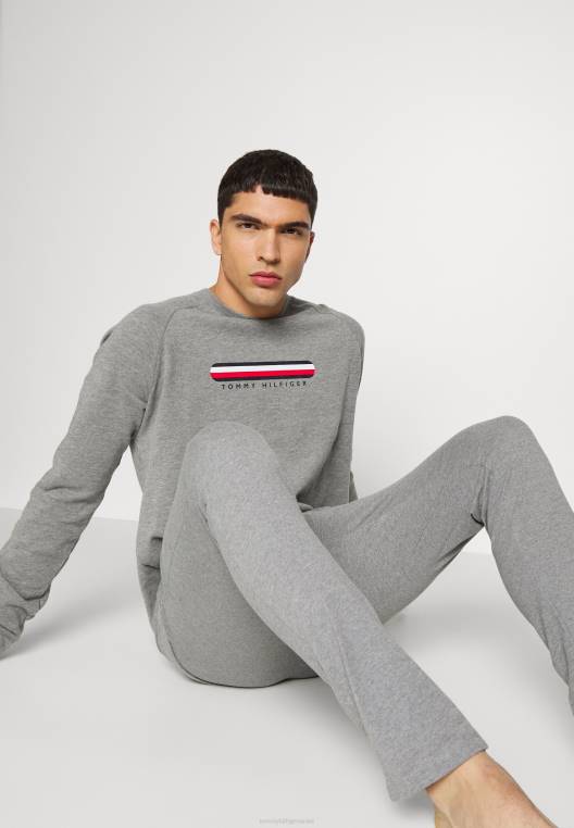 חולצת פיג'מה למסלול NX206921 אברש אפור בינוני Tommy Hilfiger