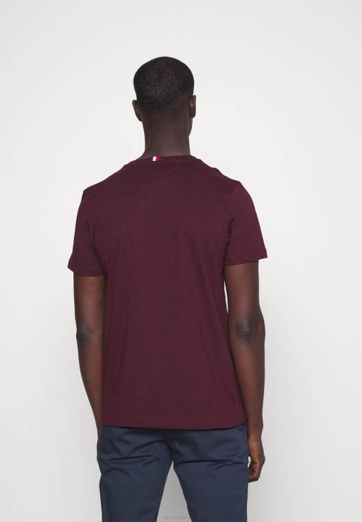 חולצת טריקו עם הדפסי טי מרובה מיקום NX207256 בורדו עמוק Tommy Hilfiger