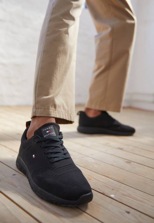 מאמני רצים ארגוניים NX207277 שָׁחוֹר Tommy Hilfiger