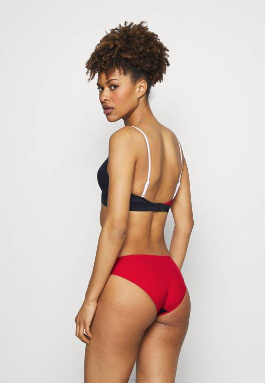 מכנסי ביקיני מוצקים NX207384 אדום ראשוני Tommy Hilfiger