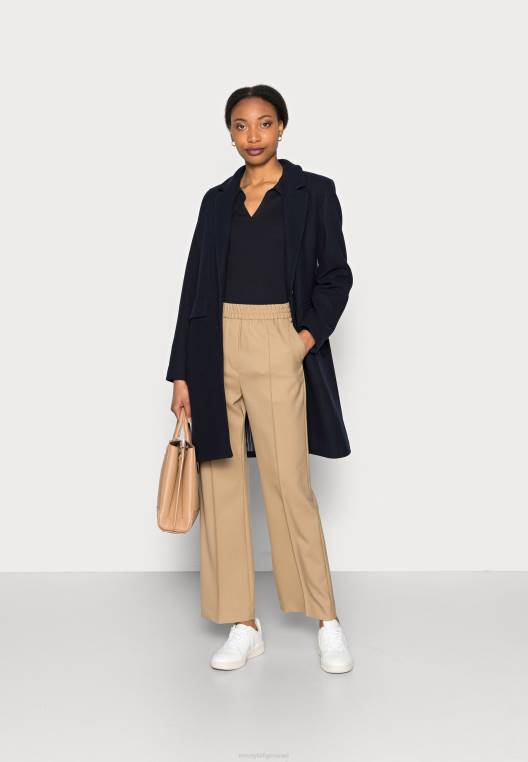 מגשר דק עם צוואר פתוח NX207450 שמיים מדבריים Tommy Hilfiger