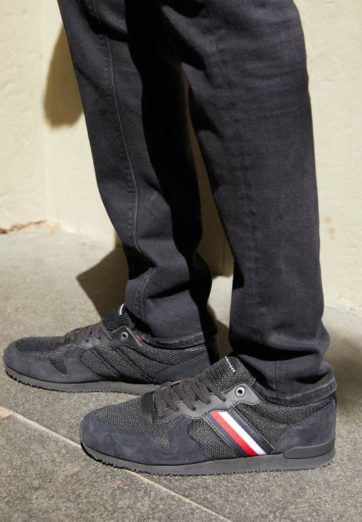 מאמני ראנר איקוניים של תערובת חומרים NX207458 שָׁחוֹר Tommy Hilfiger