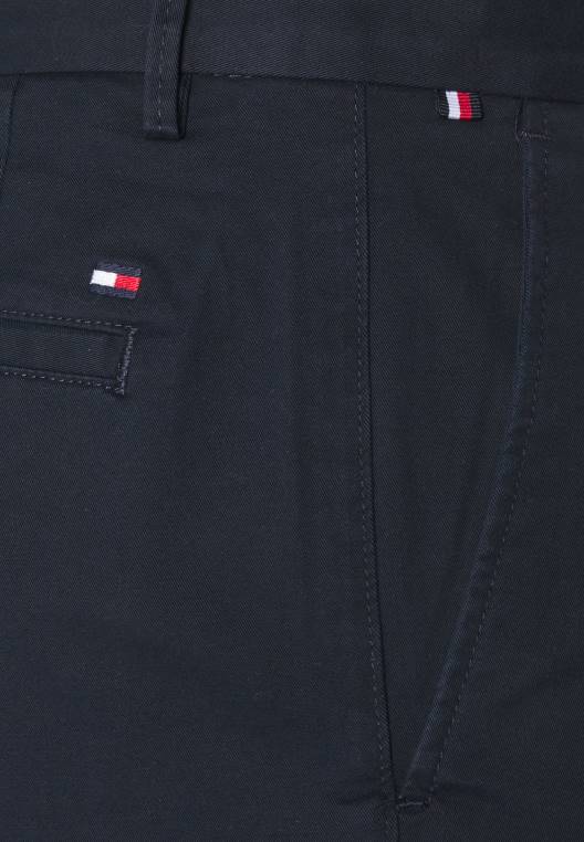 צ'ינוס דנטון NX207465 שמיים מדבריים Tommy Hilfiger