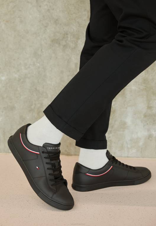 מאמני פרטים חיוניים NX207467 שָׁחוֹר Tommy Hilfiger