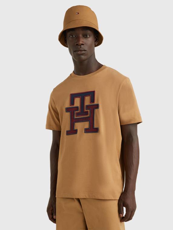 חולצת טריקו מכותנה אורגנית עם מונוגרמה NX20753 חאקי כפרי Tommy Hilfiger