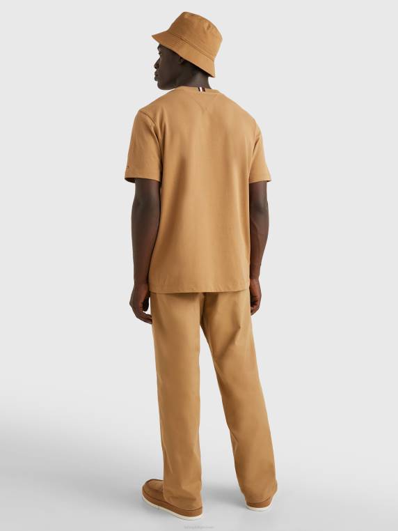 חולצת טריקו מכותנה אורגנית עם מונוגרמה NX20753 חאקי כפרי Tommy Hilfiger