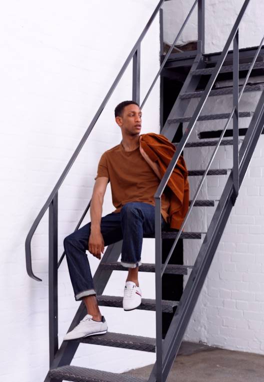 מאמני רצים חיוניים NX207623 לחישה אפורה Tommy Hilfiger