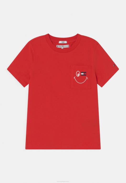 חולצת טריקו בהדפס יוניסקס בכיס NX207871 ארגמן עמוק Tommy Hilfiger