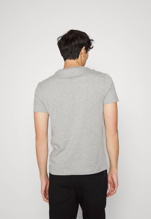 חולצת טריקו עם הדפס דגל גדול NX207931 אברש אפור בהיר Tommy Hilfiger