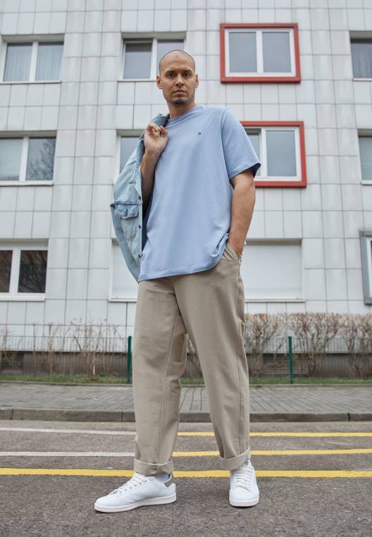 טי שירט בסיסית NX207986 כחול שחר Tommy Hilfiger