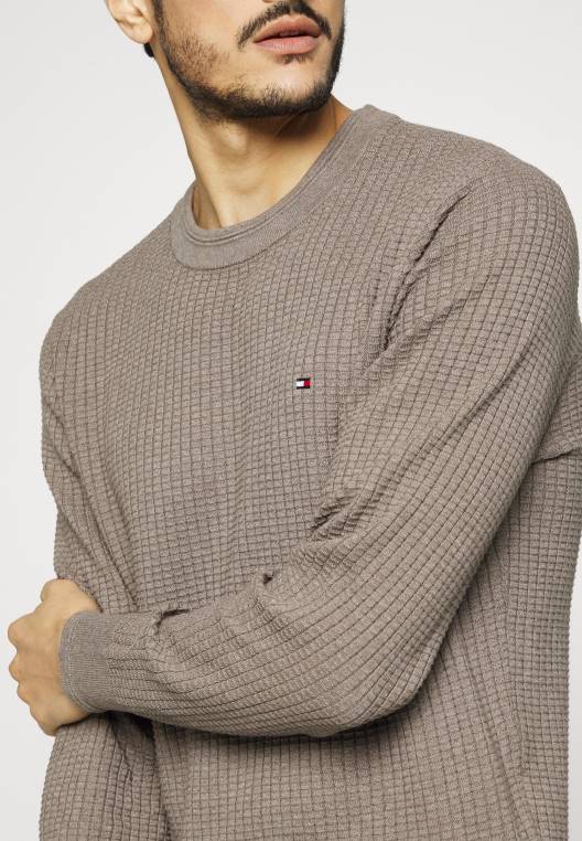 מגשר מבנה רשת צוואר צוואר NX207991 אַברָשׁ Tommy Hilfiger