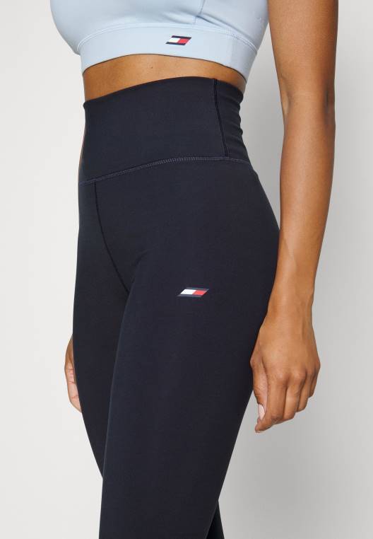 חותלות חותלות ממותגות NX208050 שמיים מדבריים Tommy Hilfiger