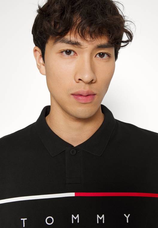 חולצת פולו דגל גדולה NX208094 שָׁחוֹר Tommy Hilfiger