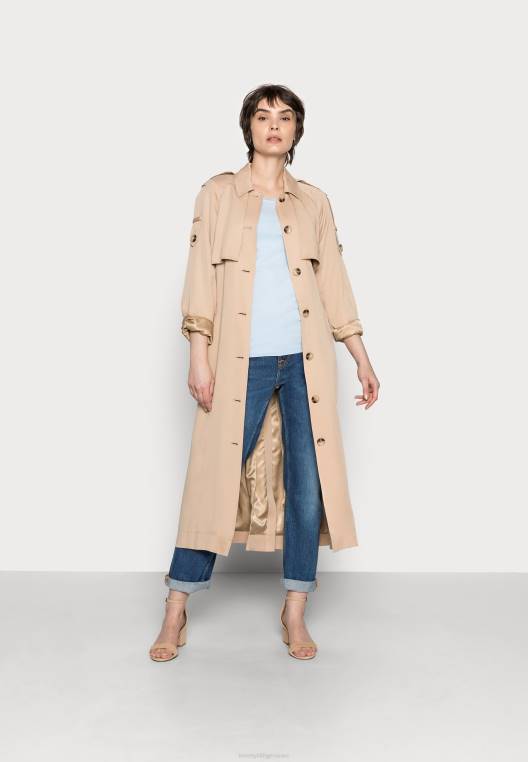 חולצת טריקו בסיסית עגולה ומוצקה NX208147 כְּחוֹל Tommy Hilfiger