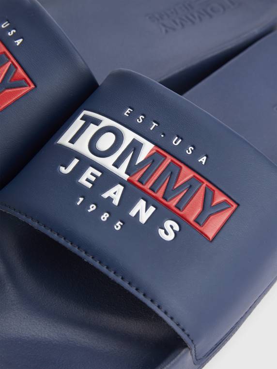 מגלשות בריכה עם לוגו NX20831 צי הדמדומים Tommy Hilfiger