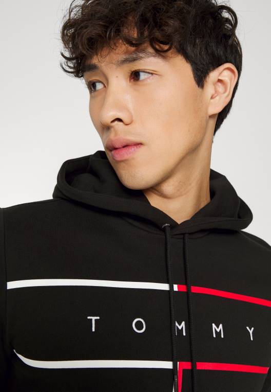 סווטשירט קפוצ'ון דגל גדול NX208380 שָׁחוֹר Tommy Hilfiger
