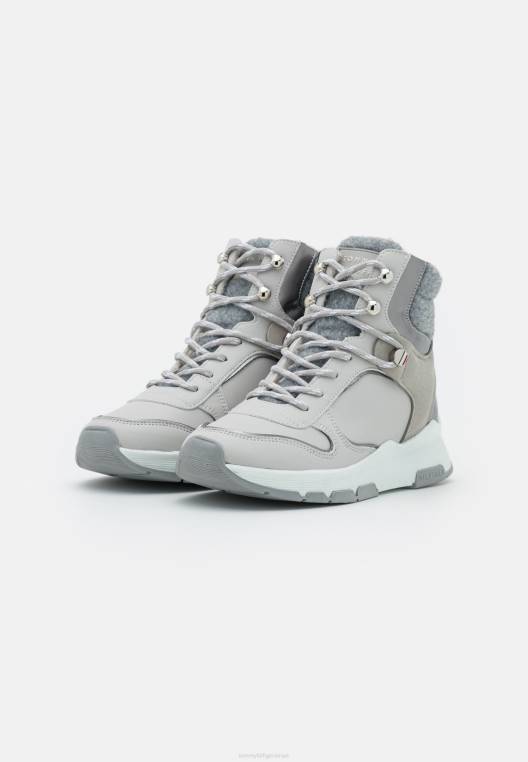 מגפונים חיצוניים עם שרוכים NX208406 לחישה אפורה Tommy Hilfiger