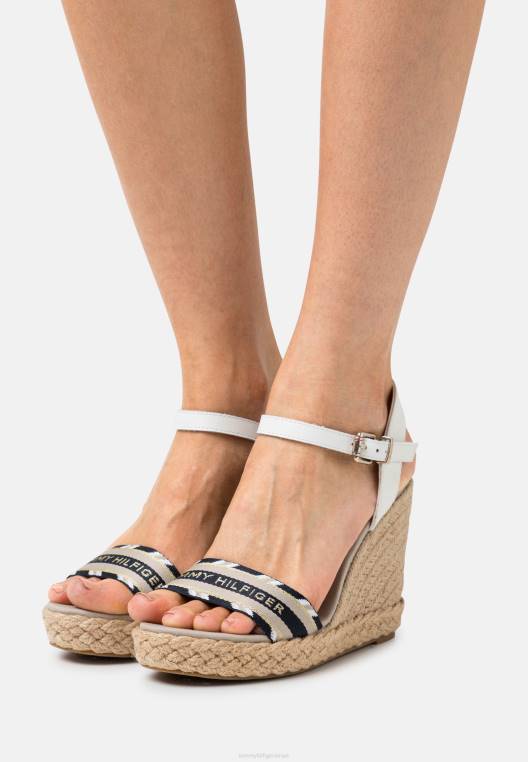 סנדלי פלטפורמה טריז NX208421 אקרו Tommy Hilfiger