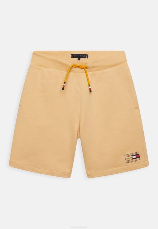 מכנסיים קצרים בצבע טבעי NX208462 צהוב ערבה Tommy Hilfiger