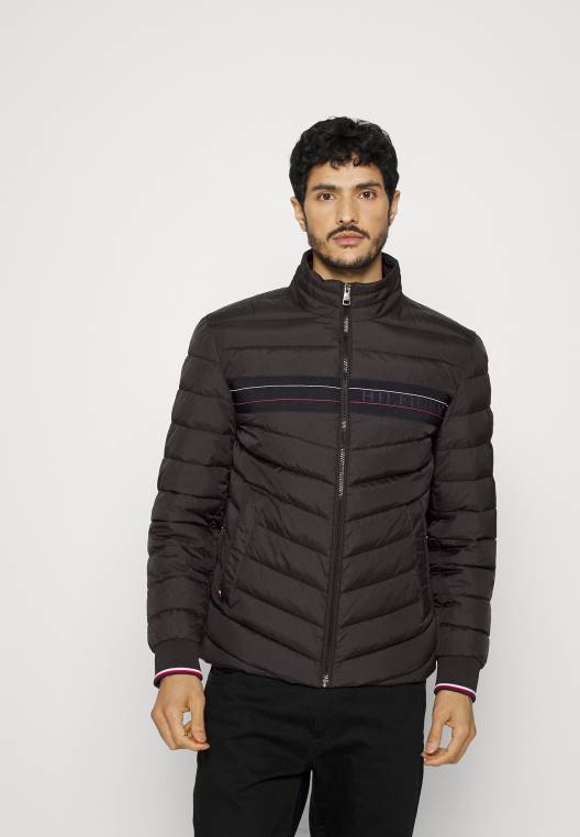 סטנד צווארון טייפ ז'קט קל NX208652 שָׁחוֹר Tommy Hilfiger