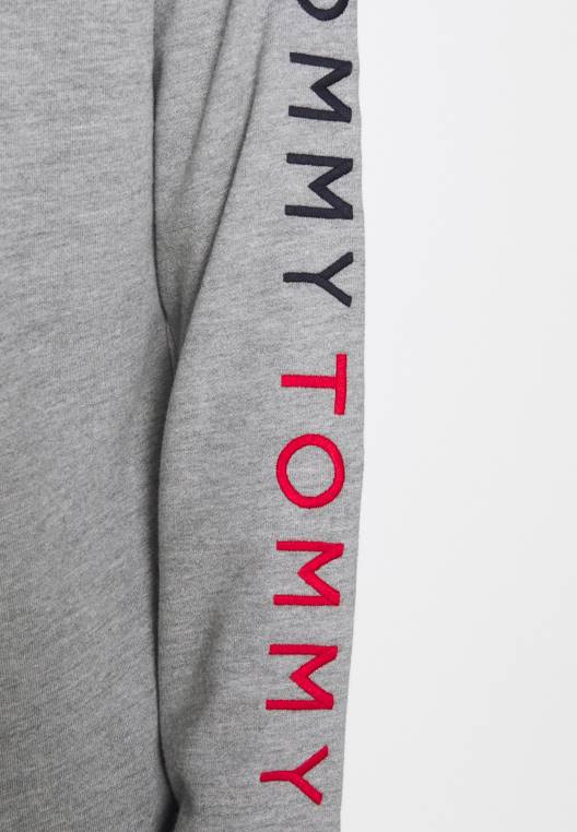 חולצת פיג'מה עם רצועת רקמה NX208885 אברש אפור בינוני Tommy Hilfiger