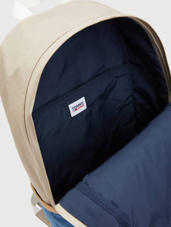 תרמיל כיפת קולג' NX20912 חול סוואנה/דנים Tommy Hilfiger