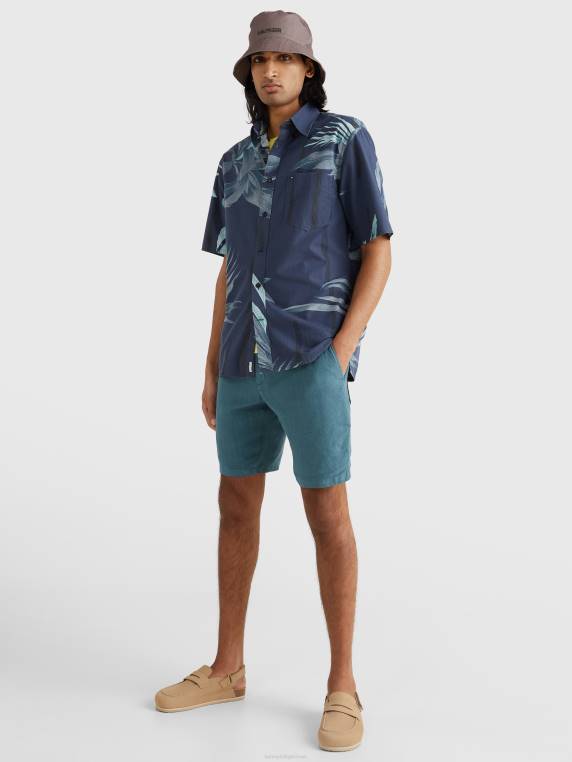 חולצה קז'ואל עם שרוולים קצרים בהדפס טרופי NX20989 שמיים מדבריים/רב Tommy Hilfiger