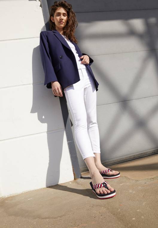 סנדלי T-Bar חוף ארוגים NX207280 שמיים מדבריים Tommy Hilfiger