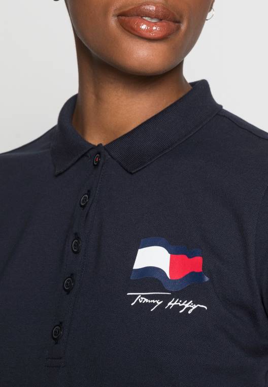 חולצת פולו של abo motion דגל NX208378 שמיים מדבריים Tommy Hilfiger