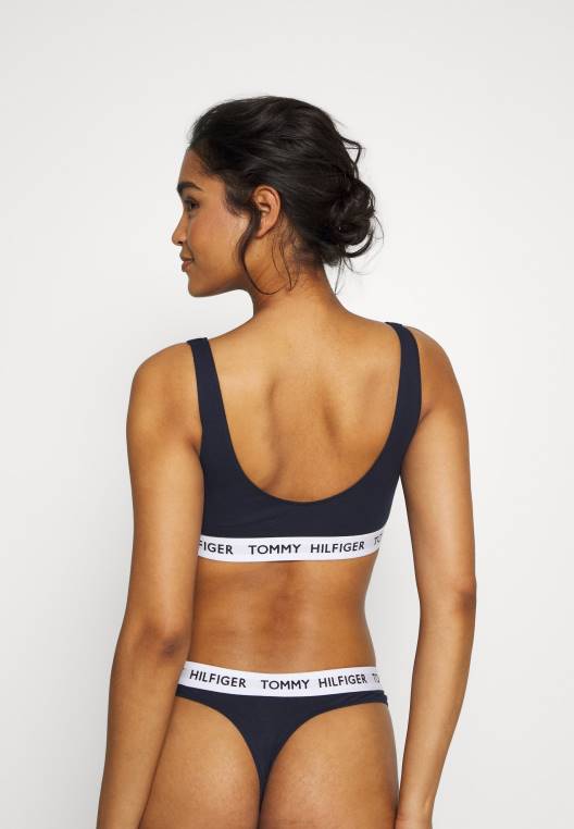 גוזי ברלט NX206766 בלייזר נייבי Tommy Hilfiger