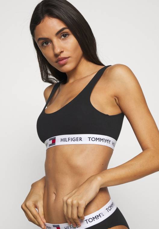 גוזי ברלט NX206808 שָׁחוֹר Tommy Hilfiger