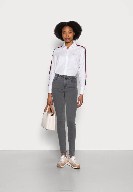 como סקיני ג'ינס בגזרת סקיני NX208239 טינה Tommy Hilfiger