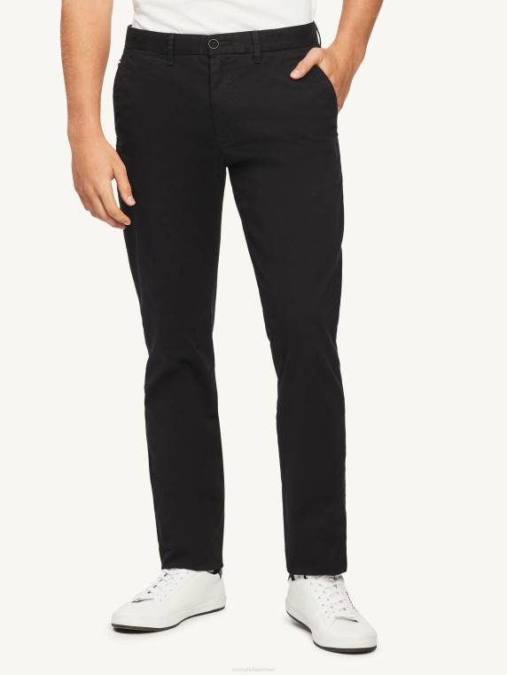מכנסי צ'ינס בכושר ישר של denton 1985 NX201031 שָׁחוֹר Tommy Hilfiger
