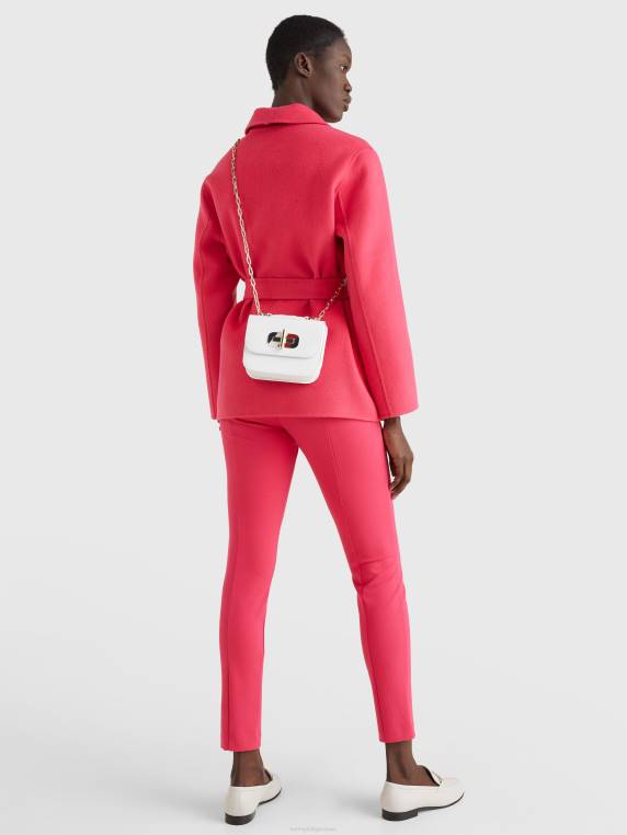 תיק מיני קרוסאובר מסוג turn lock NX201822 לבן בוהק Tommy Hilfiger